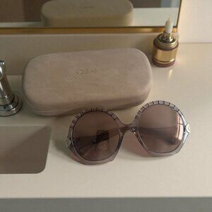 CHLOE Vera Light Brown Round Oversized Sunglasses w/ Case